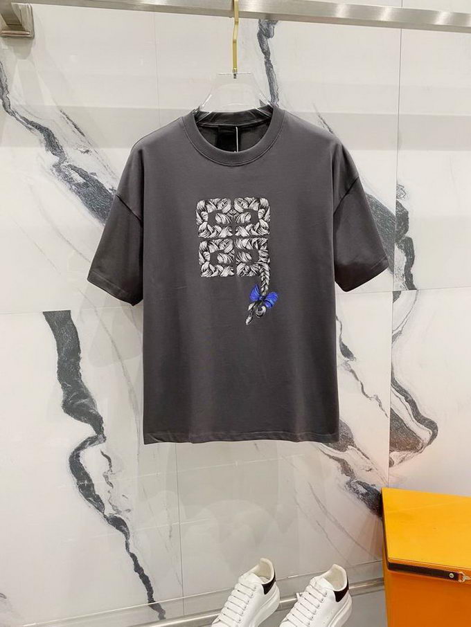Givenchy T-shirt Wmns ID:20250529-551